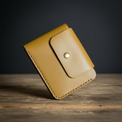 კლასიკური ტყავის საფულე სახურდით