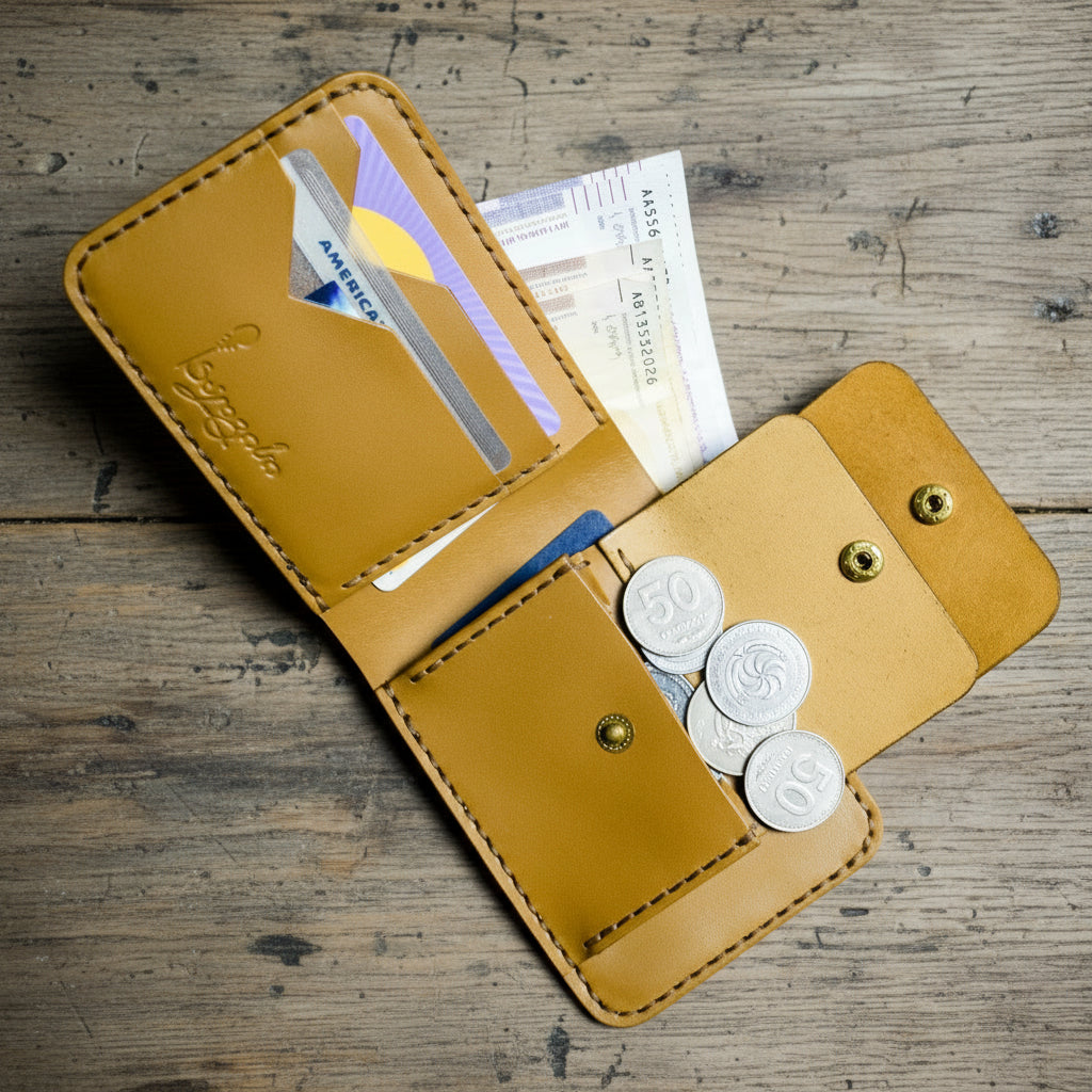 კლასიკური ტყავის საფულე სახურდით